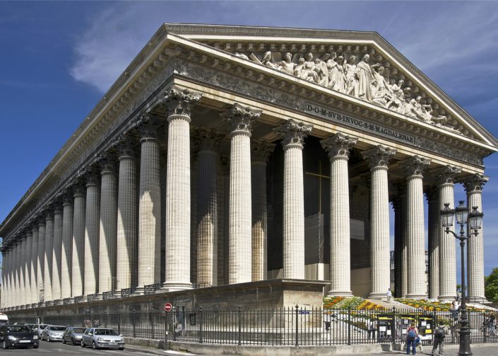 Columnas Paris 705x503 - Ensayos